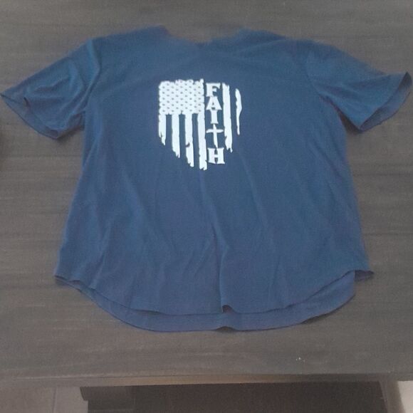 Mens xl tshirt navy blue never worn new with no Tags - Picture 2 of 3